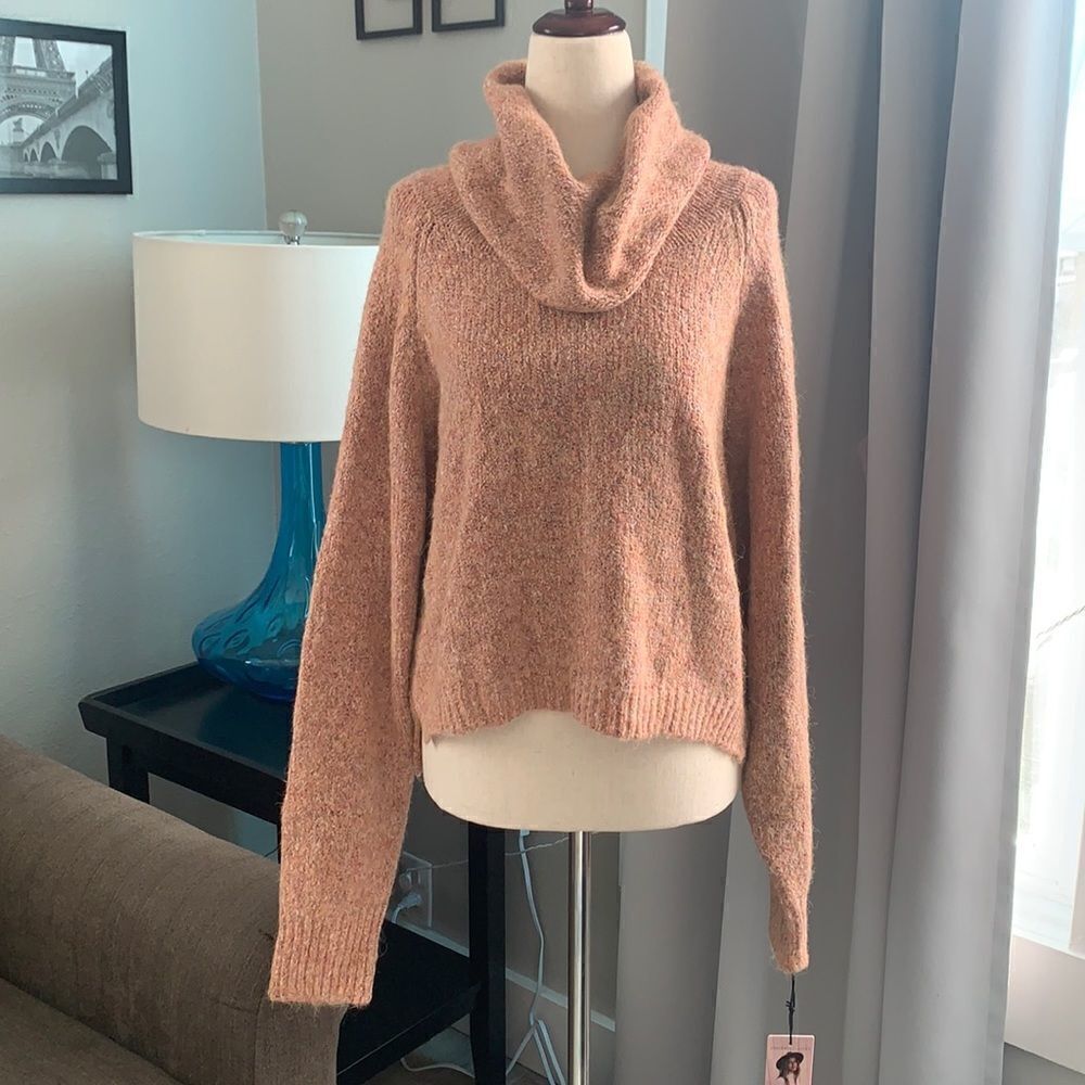 Sincerely Jules Turtleneck/Cowl neck Crop Sweater sz med